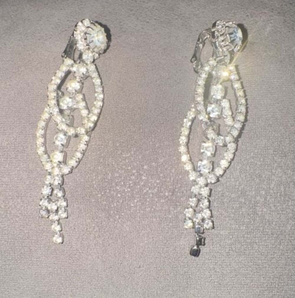 Vintage Rhinestone Chandelier Clip-On Drop Earrings